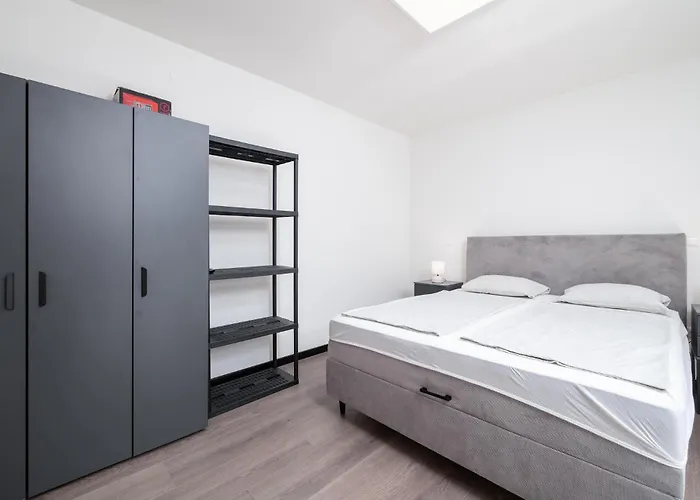 Amazing In Vranici With Wifi