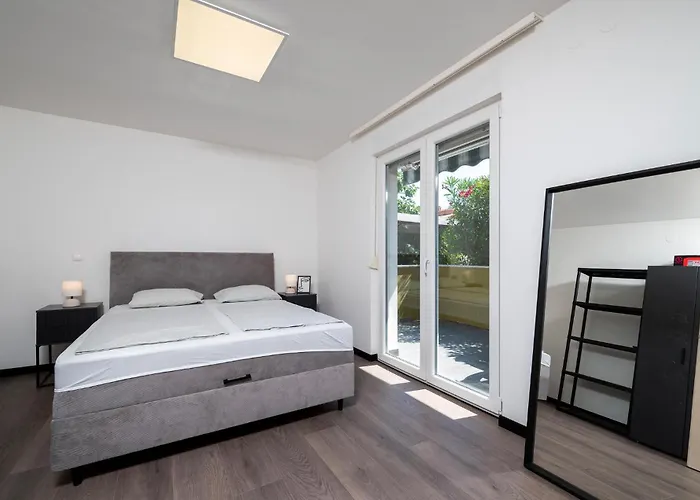 Amazing In Vranici With Wifi * Poreč